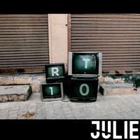 Julie - RT10