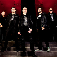 Voltaj - We Love to Entertain You