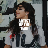 Kelly Holiday - ARTIST OF THE YEAR