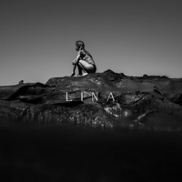 Lina - Distracted by the View
