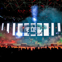 Flou - A Tu Lado (En Vivo)