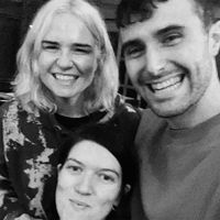 Fred again.., Romy & HAAi - Lights Out