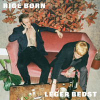 FABRÄK - RIGE BØRN LEGER BEDST (Explicit)