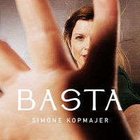 Simone Kopmajer - Basta