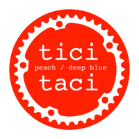 Duncan Gray - Peach / Deep Blue