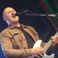 Gugo - Na Luz da Fogueira