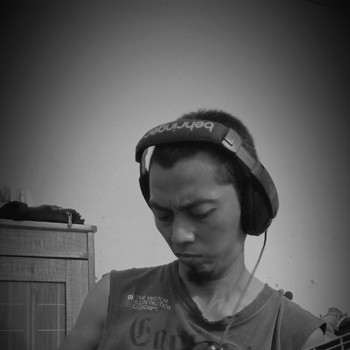 Laguna - Hujan (Explicit)
