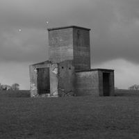 Epic45 - Monument