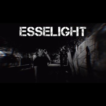 Deepak - Esselight