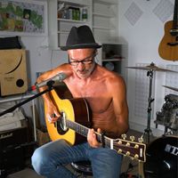Muana - Sinto Um Fraco Por Ti (Explicit)