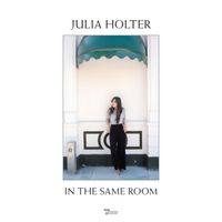Julia Holter - Horns Surrounding Me (Live at RAK)