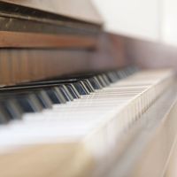 Melana Kiaric and Healing Tones For You - Piano For Healing