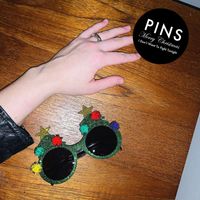 PINS - Merry Christmas (I Don't Want To Fight Tonight)