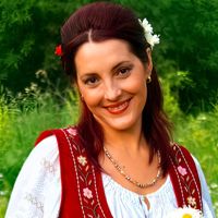 Angela Rusu - Fericita mi-s pe lume