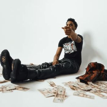 Hush - Chillz (Explicit)