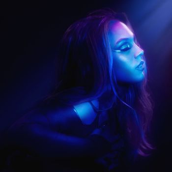 Rosse - I Don't Cry (I Dance) (Explicit)