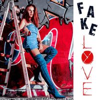 sTia - Fake Love