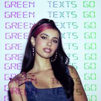 Kylie Cantrall - Texts Go Green