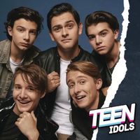 Teen Idols - Más Que Amigos