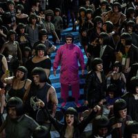 Oliver Tree - Alone In A Crowd (Explicit)
