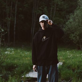 SNK - Всем мальчишкам нужна та