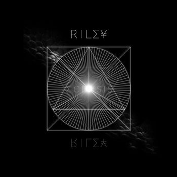 Sunt - Riley (S)