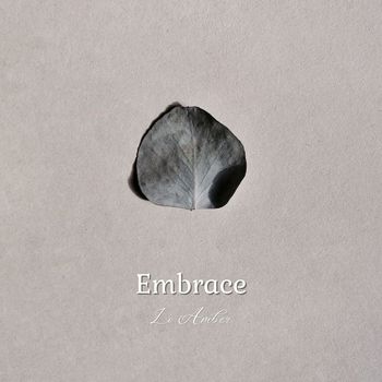 Lo Amber - Embrace