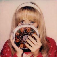 Sabrina Carpenter - fruitcake (Explicit)