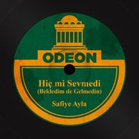 Safiye Ayla - Hiç mi Sevmedi (Bekledim de Gelmedin)