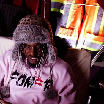 King Junior - Live Young (Explicit)