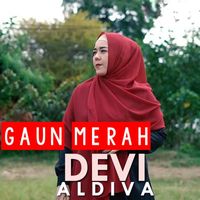 Devi Aldiva - Gaun Merah