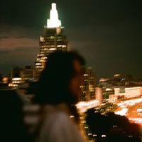 MODERN CLVB - About You