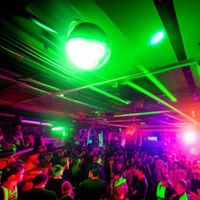 Axel - Lightclub