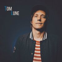 Tom Lune - Poussières