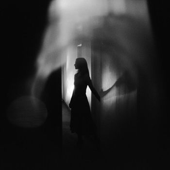 Ghostly Kisses - Carousel