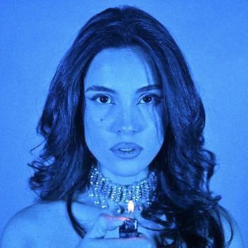Manuela - Cortocircuito