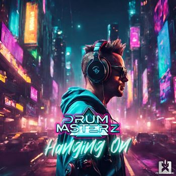 DrumMasterz - Hanging On