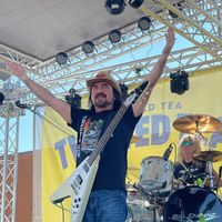 Big Engine - Show Your Love