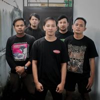 Lumiere - Berjuang Setengah Hati