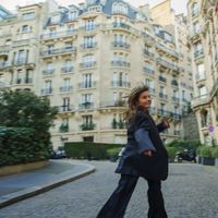 Emma Hoet - Un jour ou deux