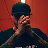 Inoki - Aquí No Pasa Nada (feat. King Dest, Favelas J Flus) (Explicit)