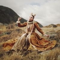 Theia - BALDH3AD!