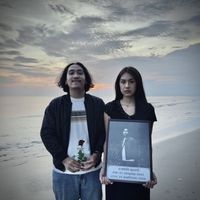 UNREAL - คล้ายยังอยู่