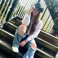 Emilie - Kiss Me Now