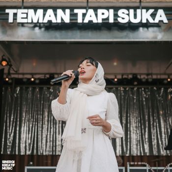 Icha - Teman Tapi Suka