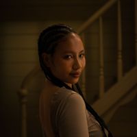 Bảo Hân - Close Your Eyes