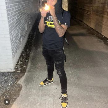 Lil Pooh - Quanny Flow (Explicit)