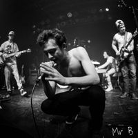 Mr B - Music Can Change tha World (Explicit)