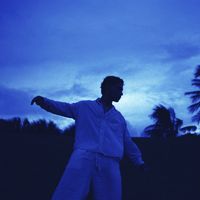 Gus - DEBERÍAS QUEDARTE
