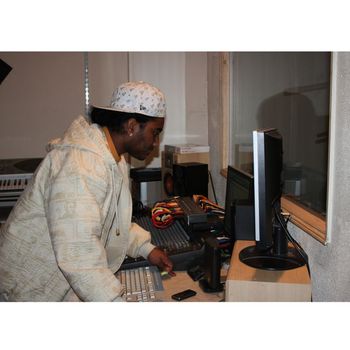 DJ Vee - On Mix